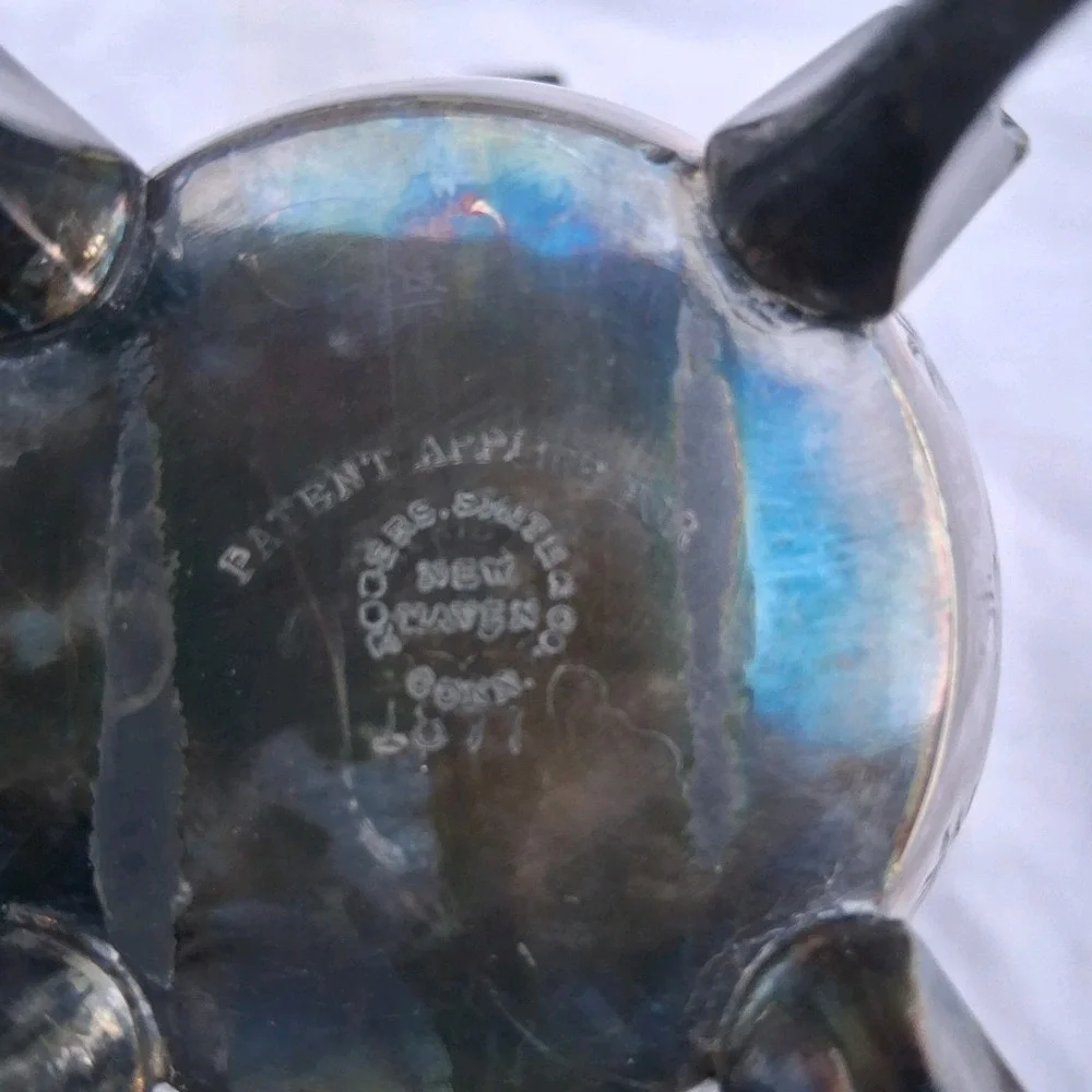Antique Victorian Meriden Brittania Lion Footed Creamer Sugar Silverplate 1877‎